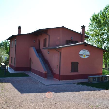 La Bettola Tavern Rooms Restaurant Montopoli in Val d'Arno Exterior photo