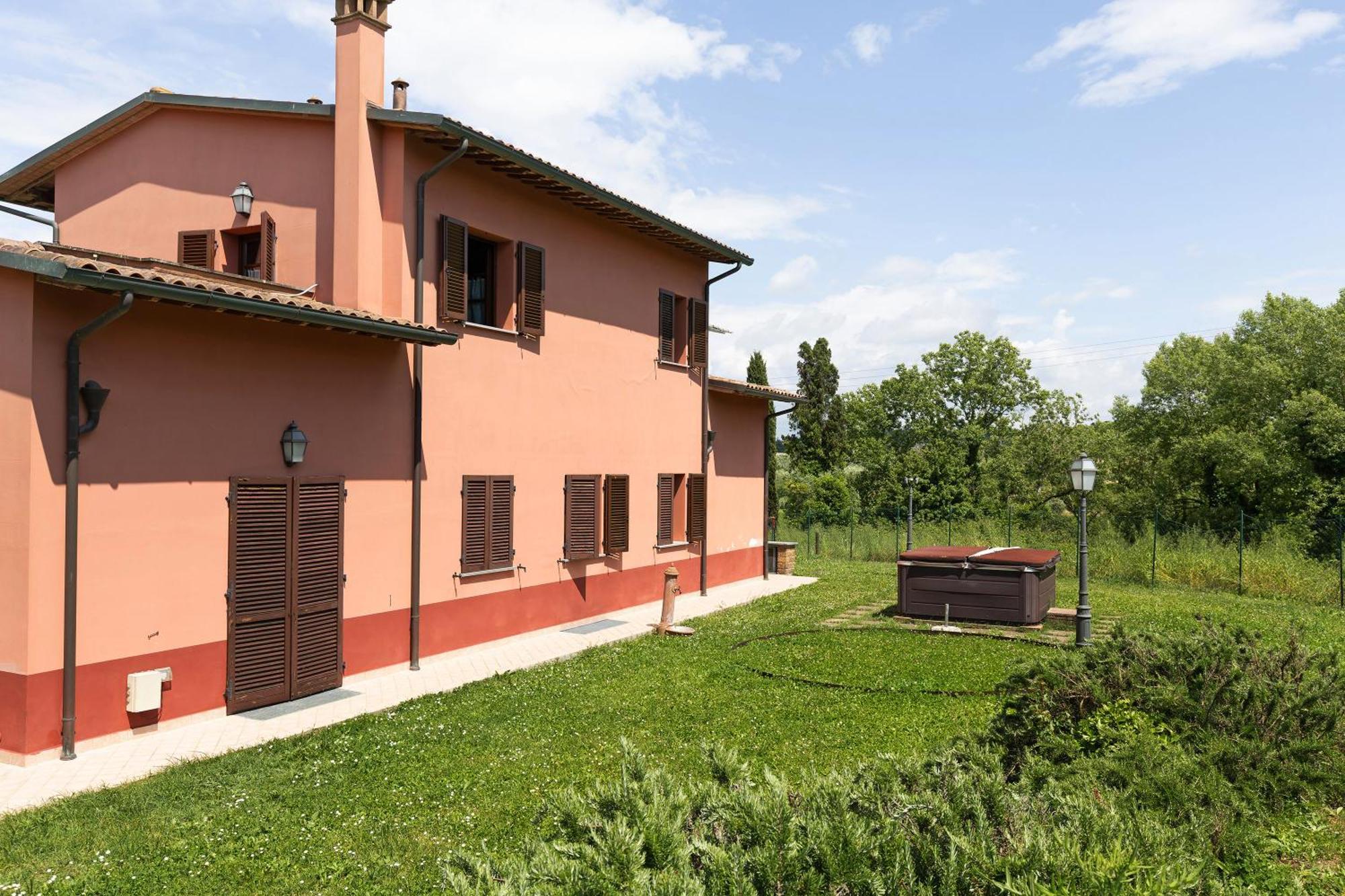 La Bettola Tavern Rooms Restaurant Montopoli in Val d'Arno Exterior photo